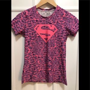 Youth medium Under Armour T-shirt